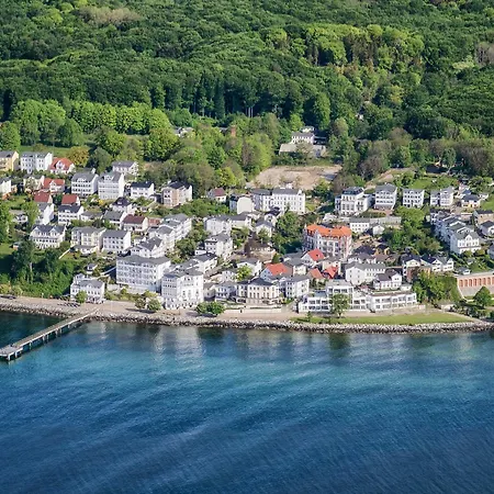 Luxus - Kleine Rosenvilla Villa *